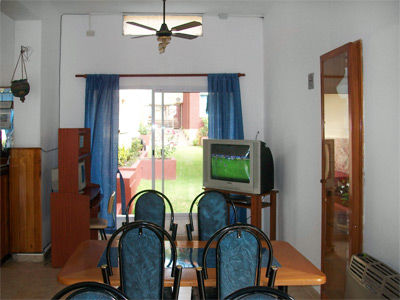 Aoma Carlos Paz Hotel 2*